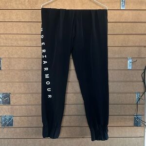 Under Armour wind pant